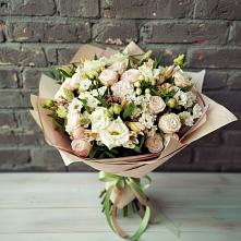 Букет нежное ассорти в Щучье Букет цветов из:  Альстромерии, Розы и Хризантемы в Щучье