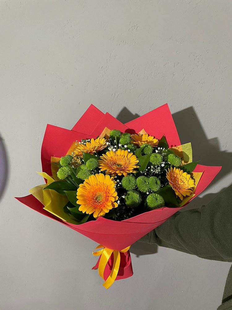 Букет восход солнца в Щучье Букет цветов из: Герберы и Хризантемы в Щучье