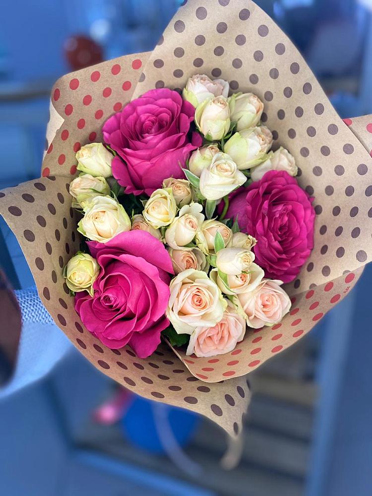 Букет ласковый взгляд в Щучье Букет цветов из: Розы в Щучье