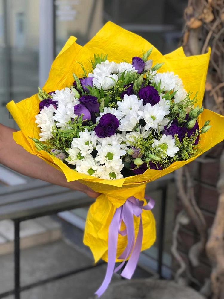 Букет облака в Щучье Букет цветов из: Ирисы, Хризантемы и Ромашки в Щучье