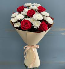 Букет романтическая гармония в Щучье Букет цветов из:  Розы и Хризантемы в Щучье