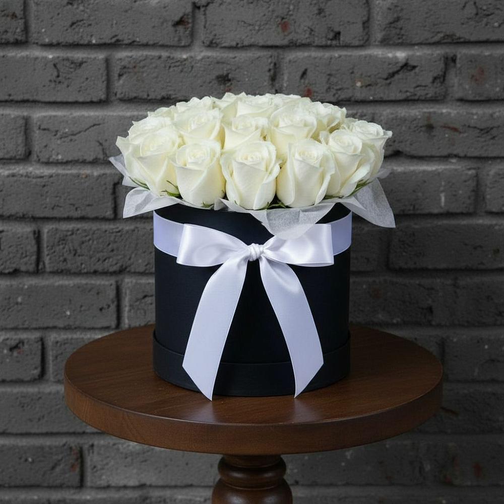 Композиция воздушная нежность в Щучье Цветочная композиция из Розы в шляпной коробке в Щучье