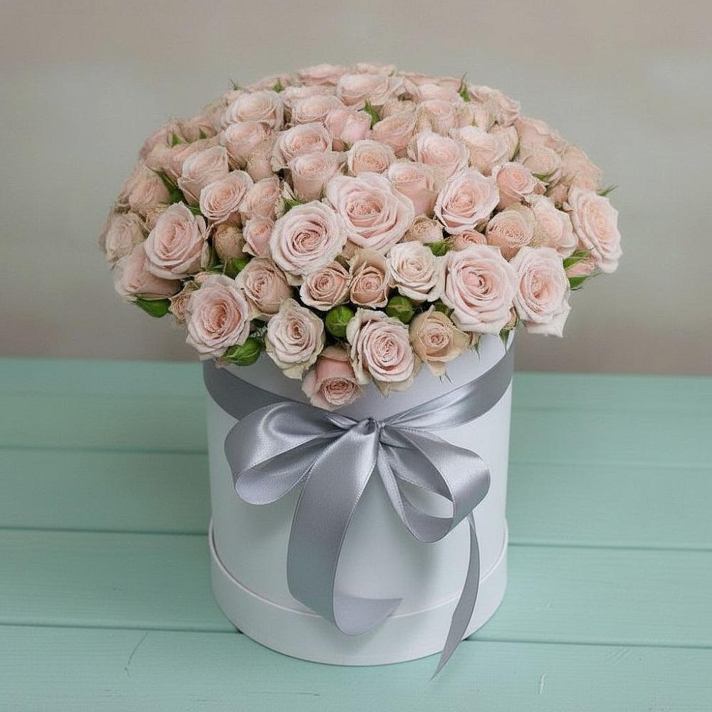 Композиция утонченная красота в Щучье Цветочная композиция из Розы в шляпной коробке в Щучье